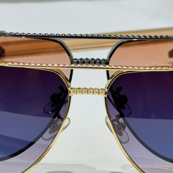 Picture of Valentino Sunglasses _SKUfw71187065fw